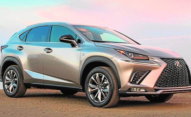 Todos los modelos a la venta de Lexus en España son híbridos eléctricos, como el NX.