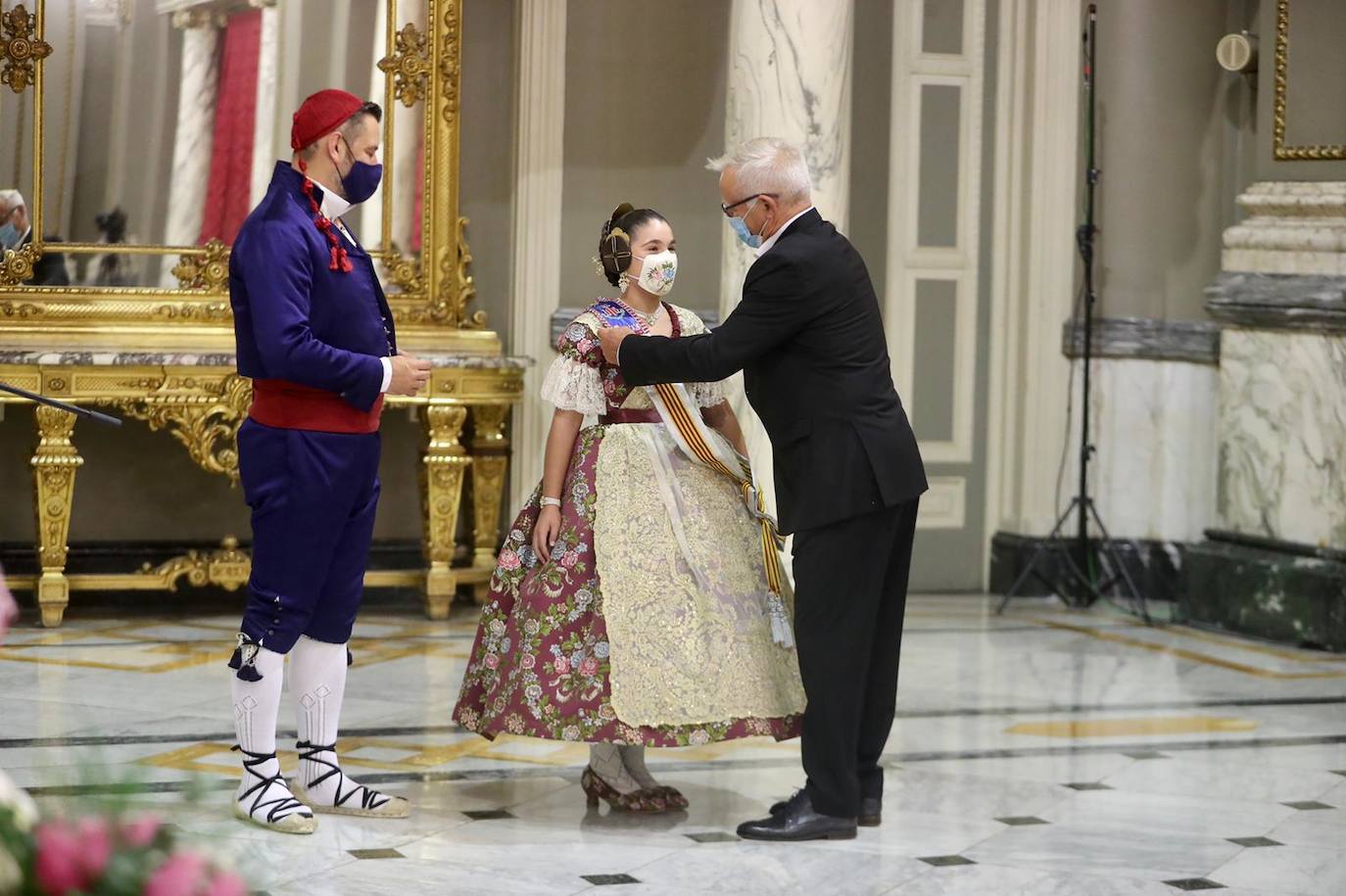 Carla García y Consuelo Llobell repiten en el cargo tras la llegada de la pandemia días antes de las fiestas falleras