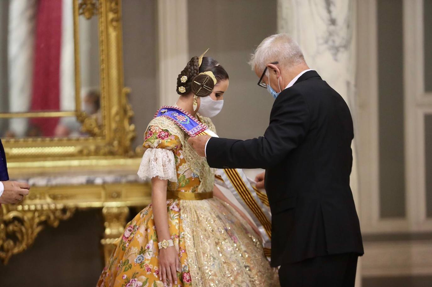 Carla García y Consuelo Llobell repiten en el cargo tras la llegada de la pandemia días antes de las fiestas falleras