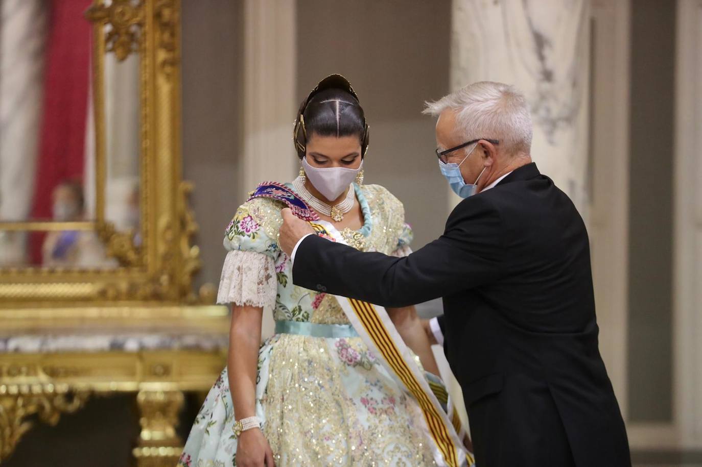 Carla García y Consuelo Llobell repiten en el cargo tras la llegada de la pandemia días antes de las fiestas falleras