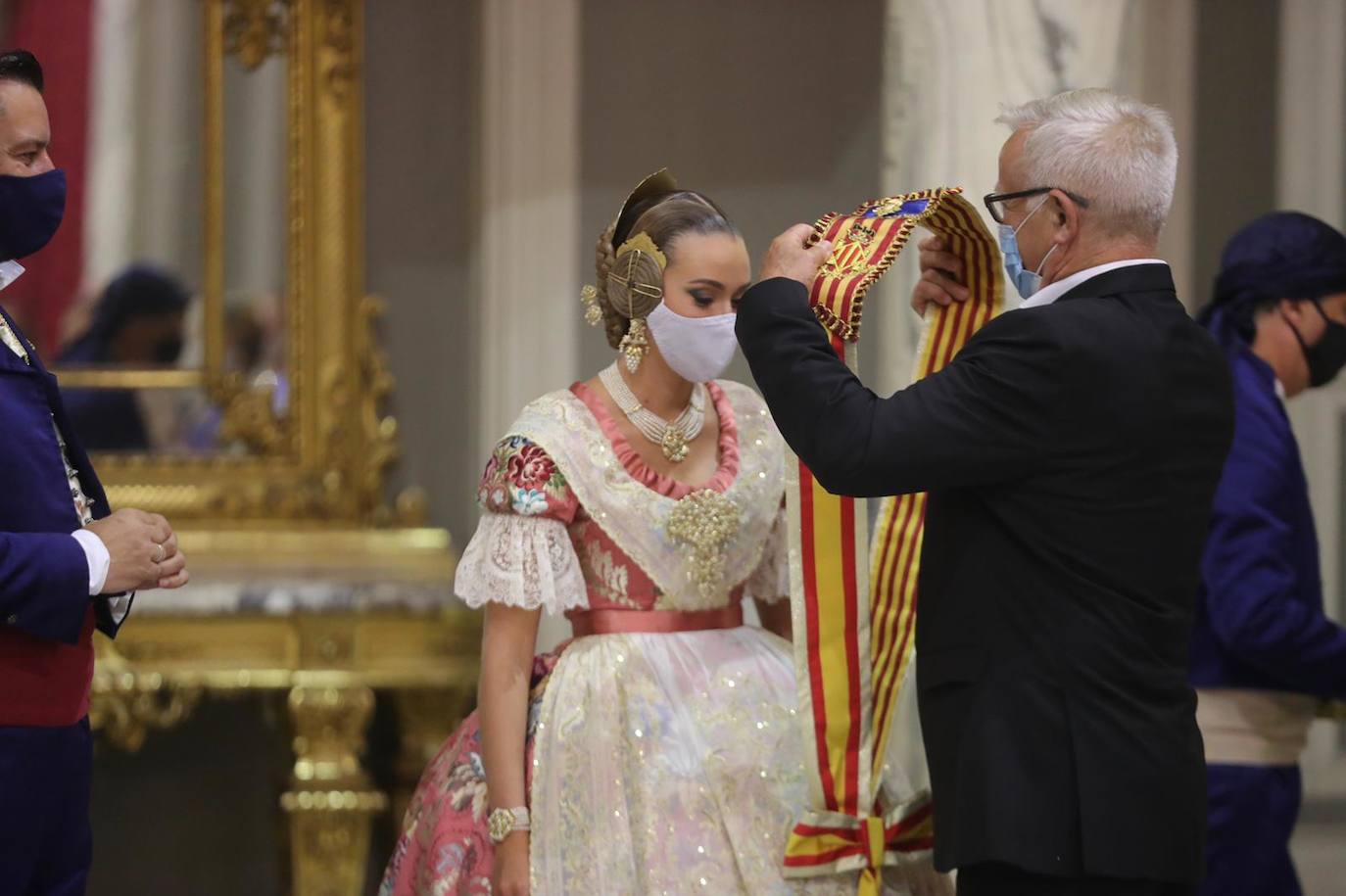 Carla García y Consuelo Llobell repiten en el cargo tras la llegada de la pandemia días antes de las fiestas falleras