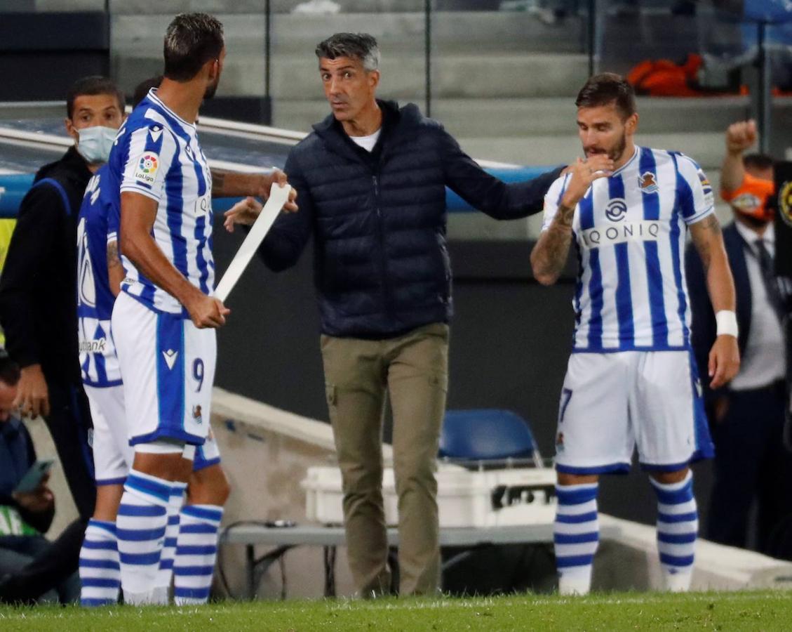 Las mejores imágenes del partido entre la Real Sociedad y el Valencia CF en el Reale Arena