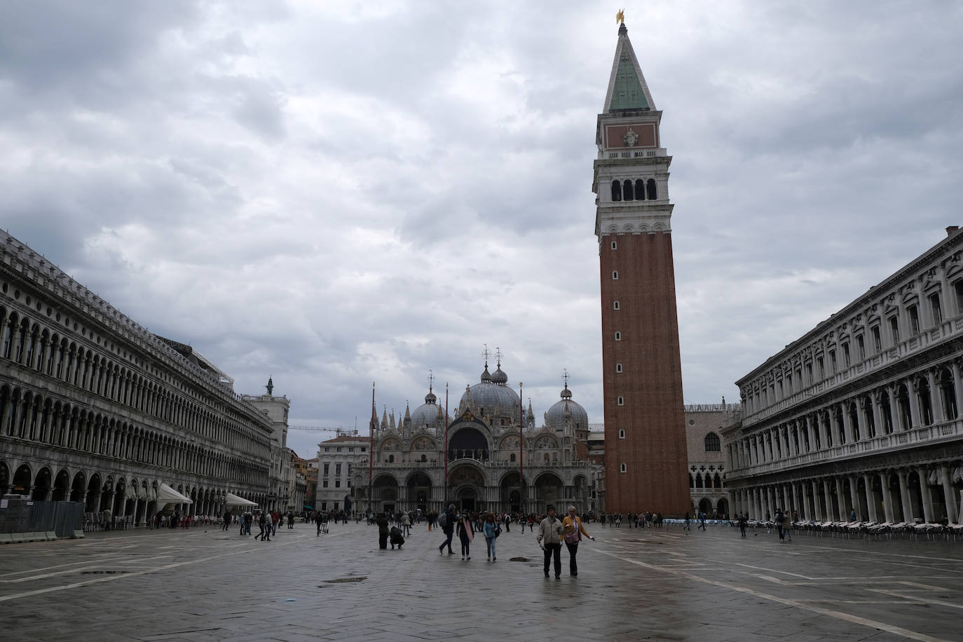 Fotos: Día histórico en Venecia: el Moisés evita la llegada del &#039;acqua alta&#039;