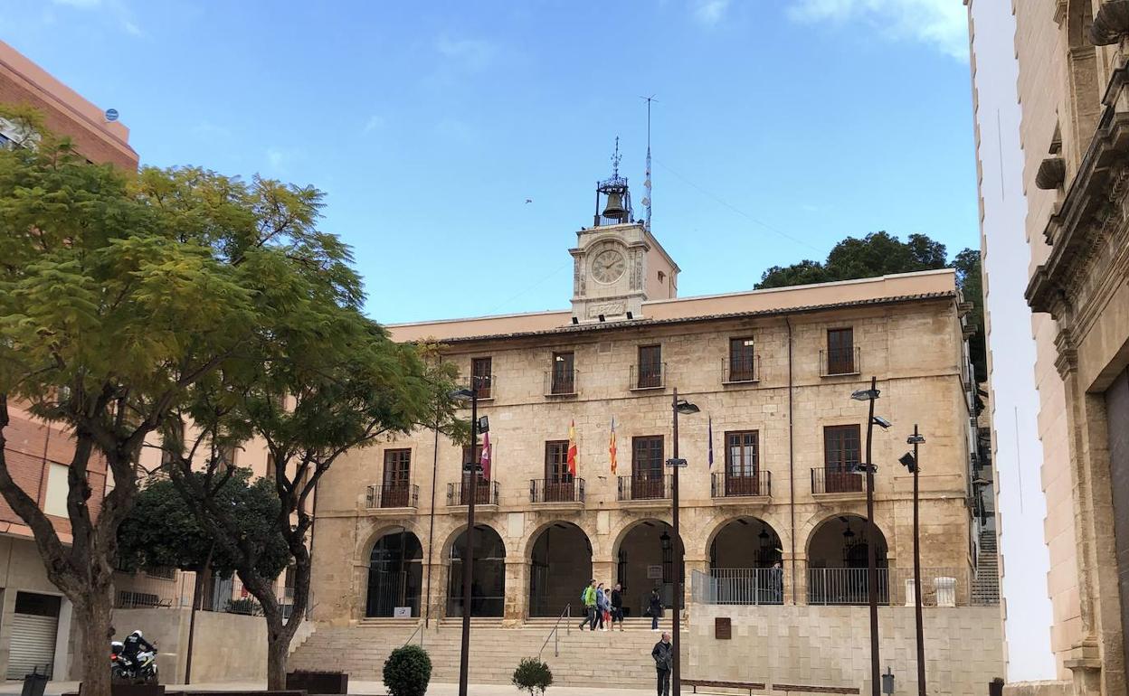 Fachada del Ayuntamiento de Dénia.