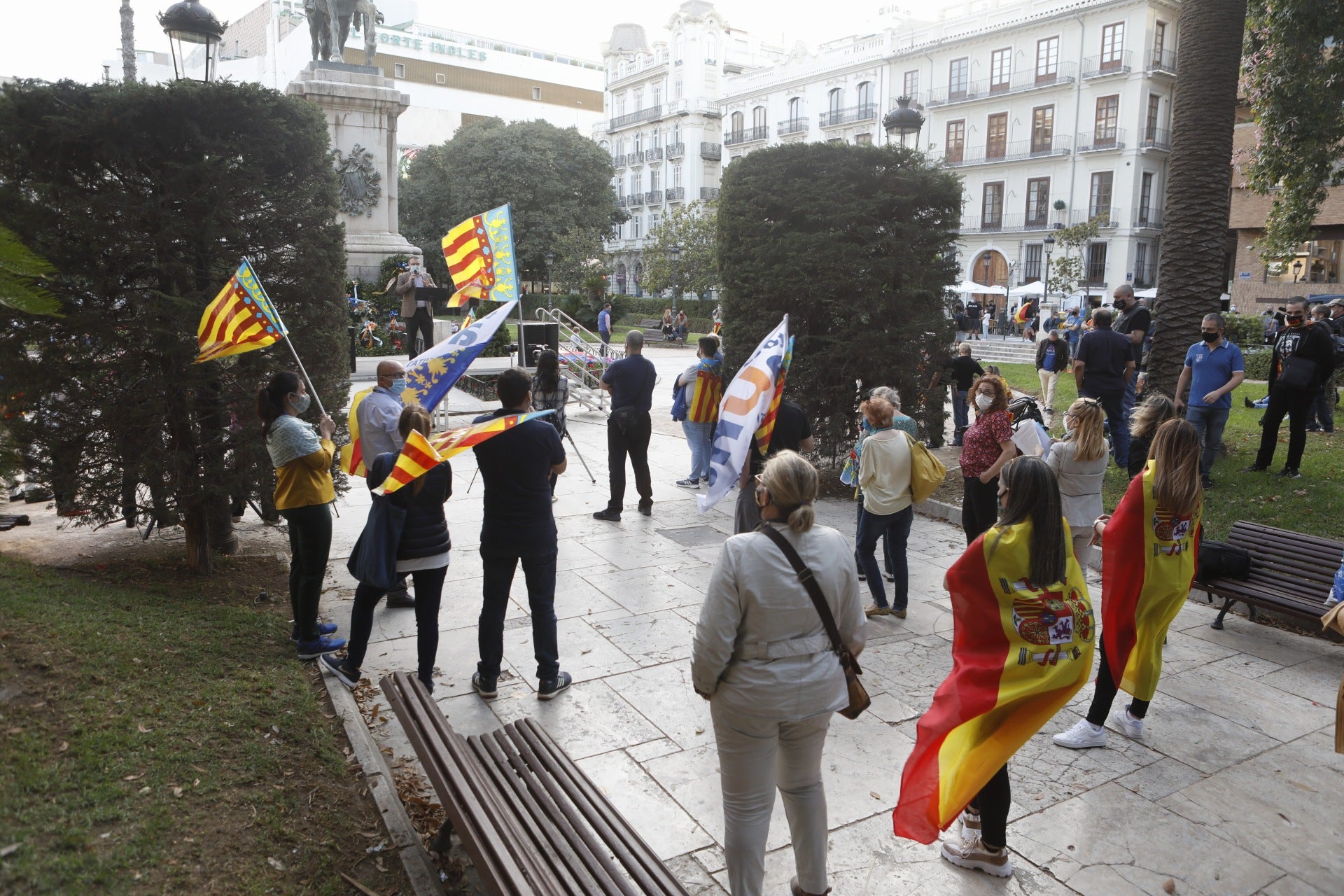 Fotos: Manifestaciones en Valencia por el 9 d&#039;Octubre