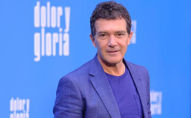 Antonio Banderas también fue diagnosticado con coronavirus y a finales de agosto anunció que finalmente había superado la enfermedad. «Estoy curado», aseguró el actor tras sufrir el virus.