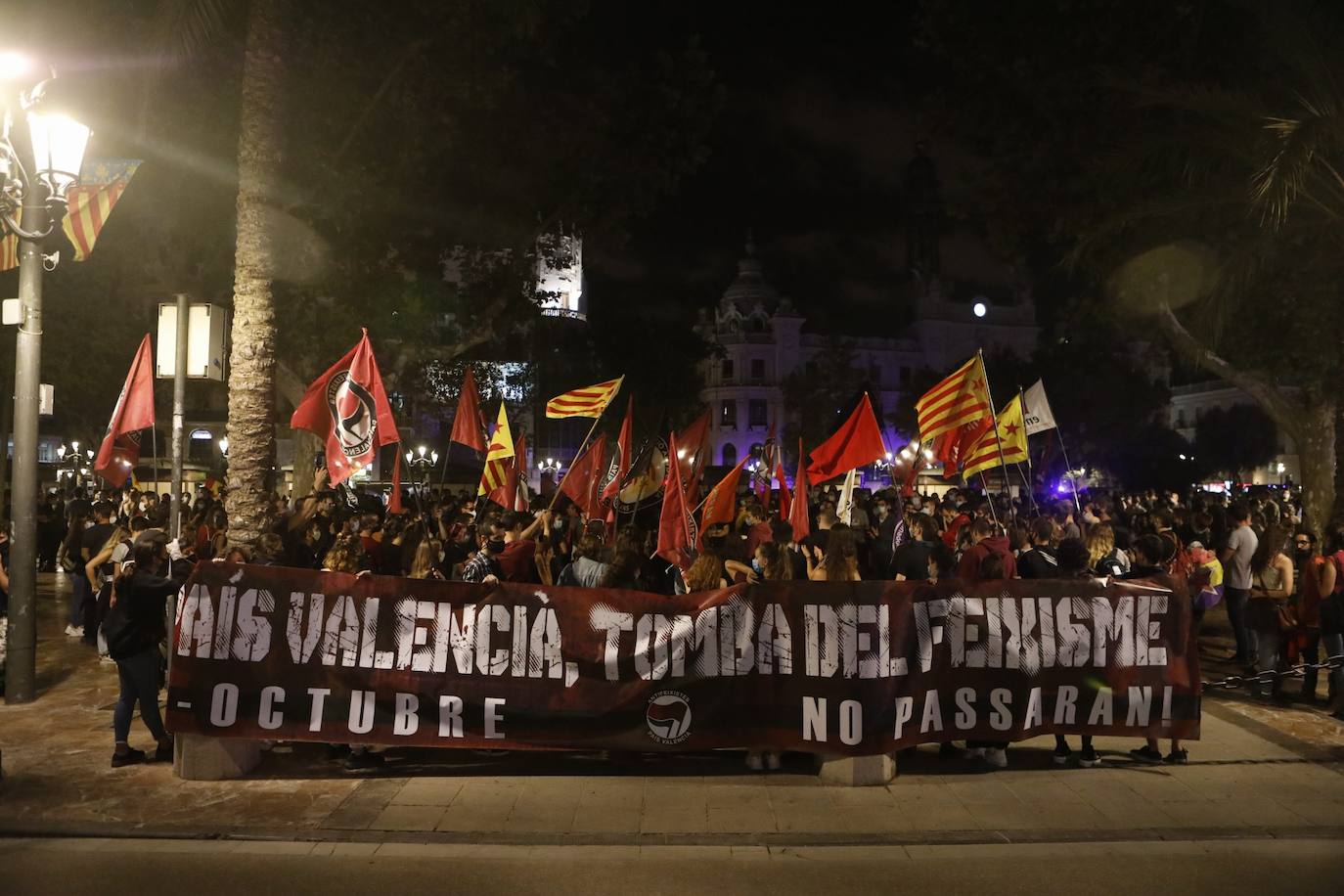 Fotos: Manifestaciones en Valencia por el 9 d&#039;Octubre