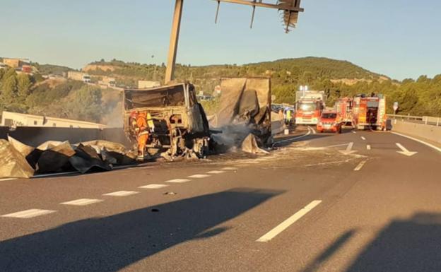 El fuego ha sido extinguido una hora después del suceso