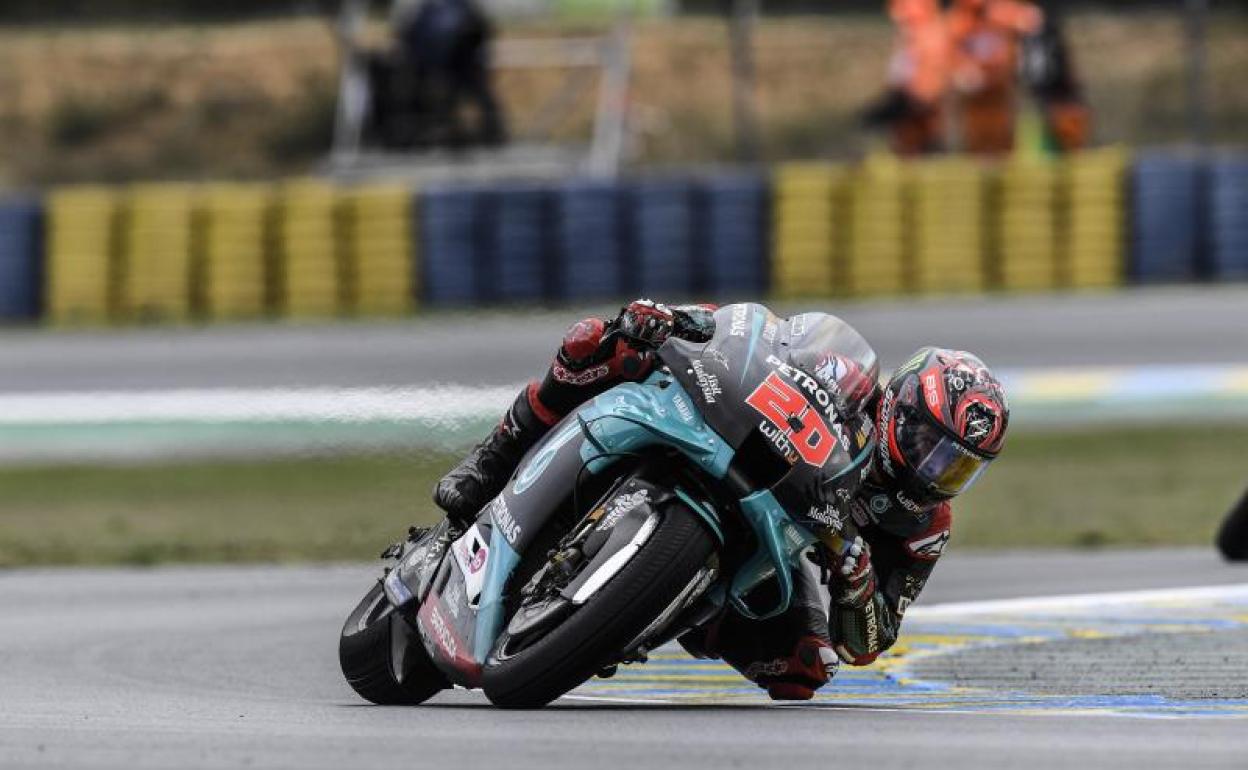 Fabio Quartararo, durante la carrera de MotoGP en Le Mans. 