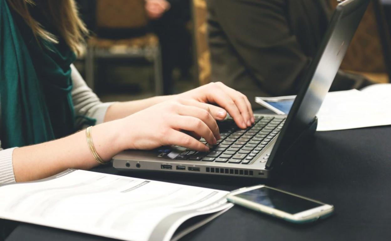 Avacu avisa de un nuevo intento de fraude a través del correo electrónico