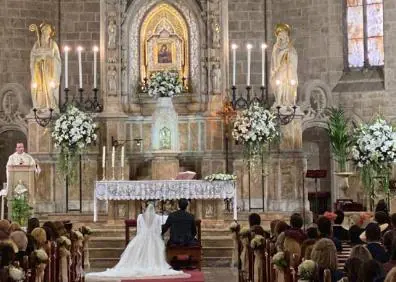 Imagen secundaria 1 - Celebración religiosa del enlace en San Agustín. 