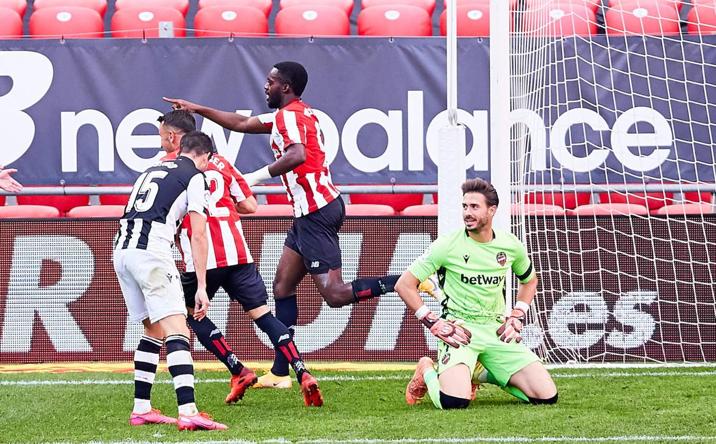 Fotos: Las mejores imágenes del Athletic Club-Levante UD