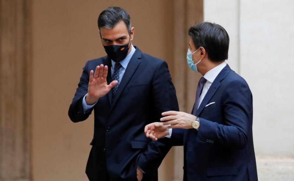 Sánchez, con el primer ministro italiano, Conte. 