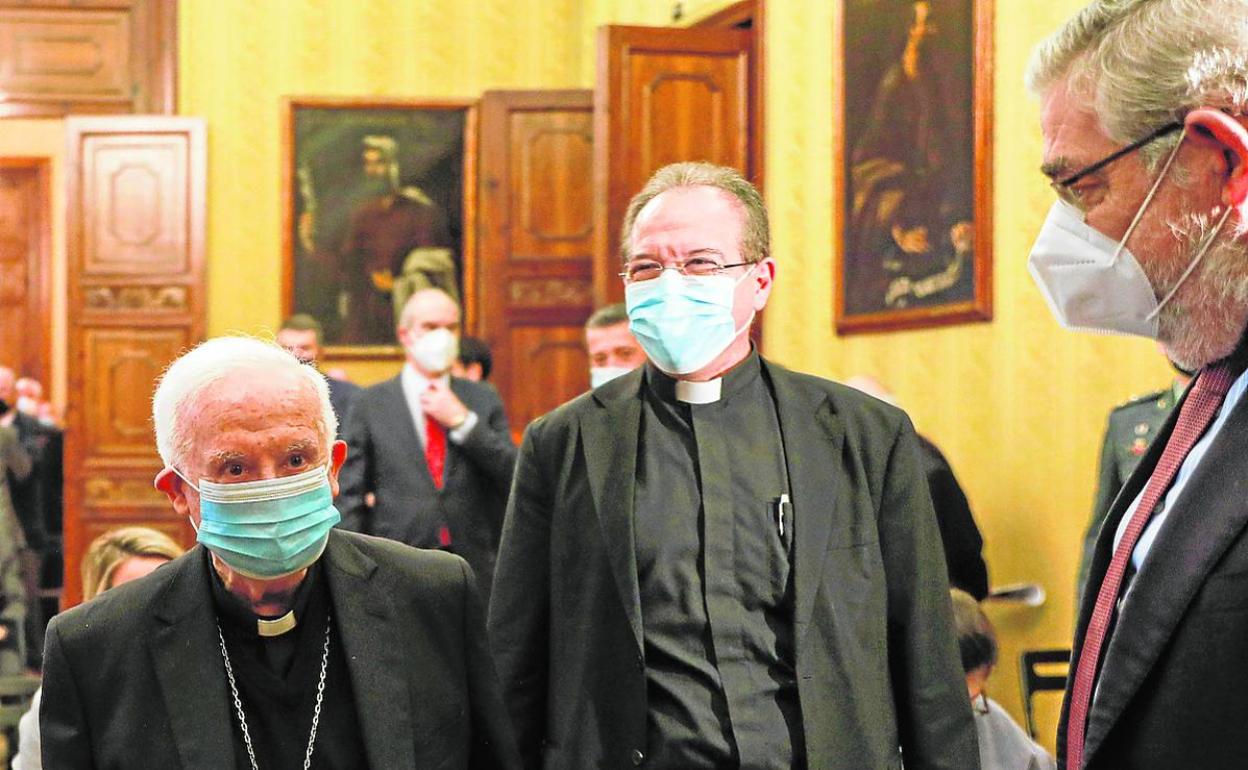 Cañizares y Navarro de Luján (derecha), en la presentación del Año Jubilar. 