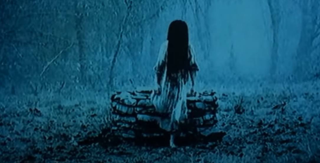 La historia de Samara, a la que también se conoce como 'la niña del pozo', también se popularizó tras el estreno de una película. En 'The ring' (2002) se desata el terror por este personaje, después de la muerte en extrañas circunstancias de todo aquel que veía una siniestra cinta de vídeo. 