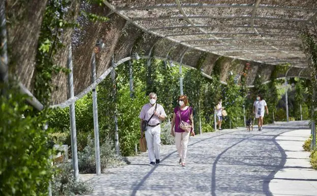 Toque de queda en Valencia: los parques y jardines cerrarán a las diez de la noche