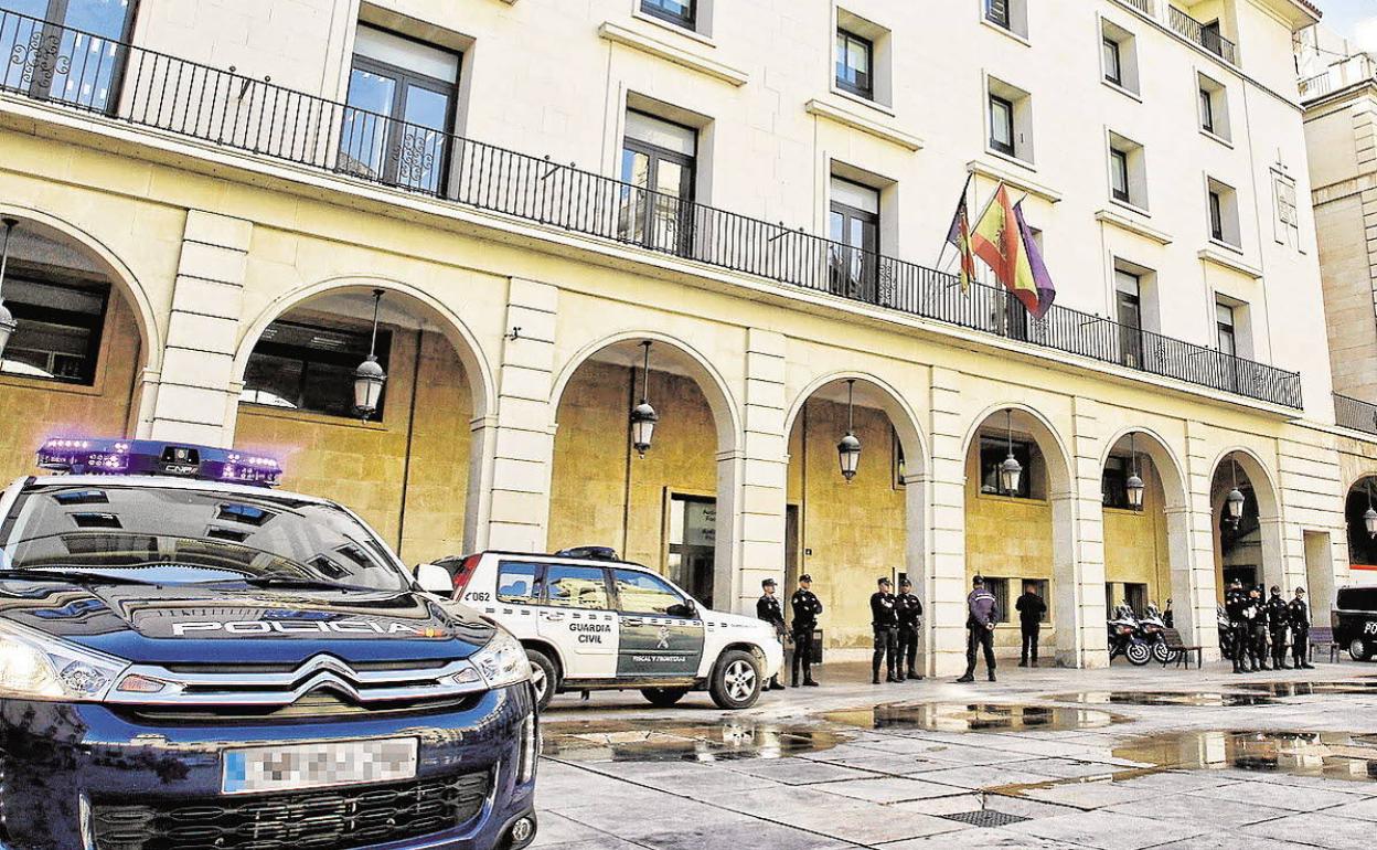 El juicio está previsto para este miércoles en la Audiencia Provincial de Alicante. 