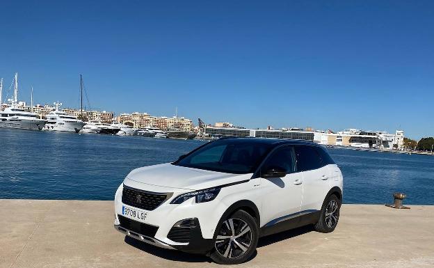 Peugeot 3008 Hybrid 4: Electrificado, razonable y muy competitivo