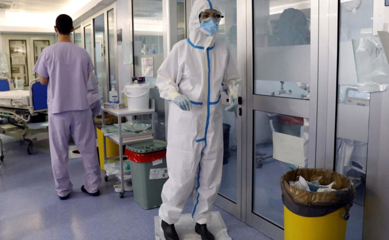 UCI del Hospital Clínico de Valencia durante la pandemia del coronavirus.