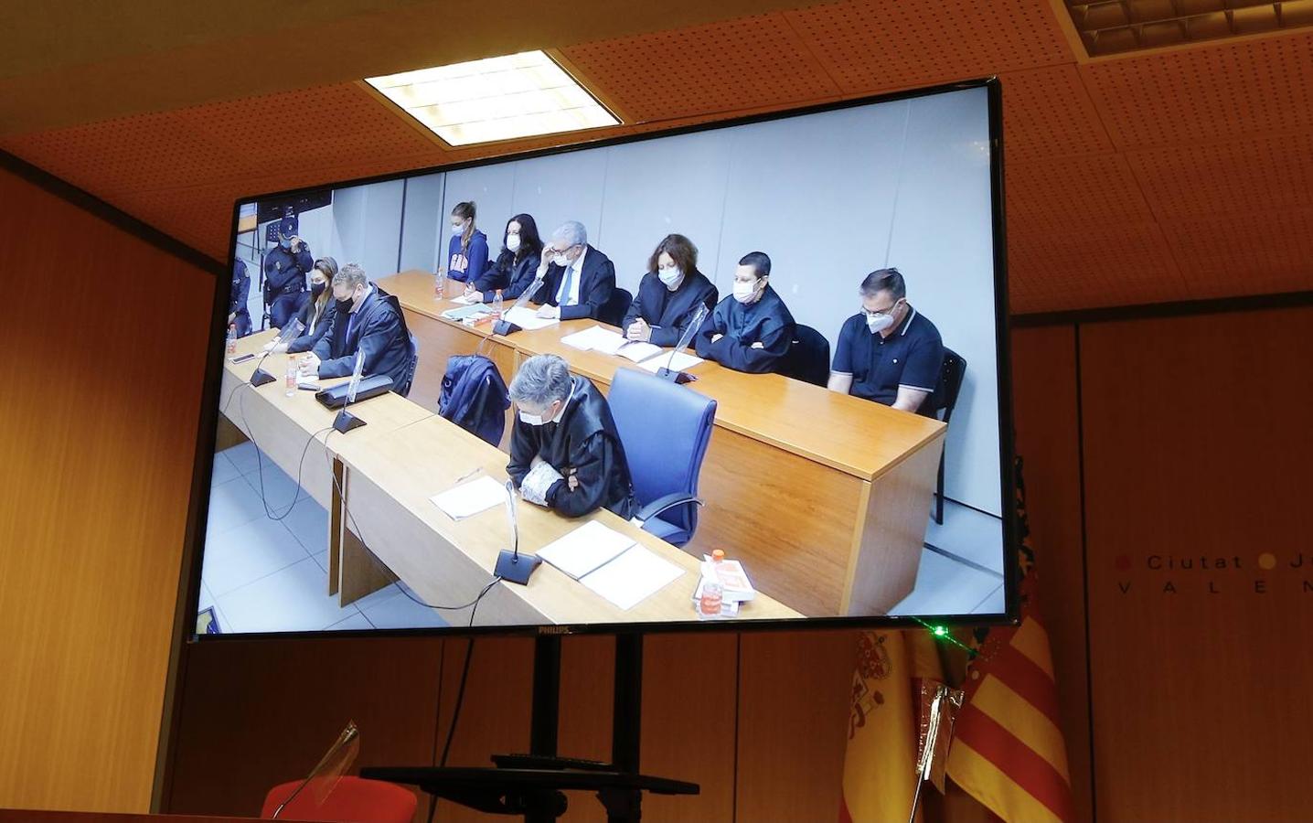 El jurado considera probada la responsabilidad de la viuda en el crimen y su colaboración con Salva para la muerte del ingeniero Antonio Navarro