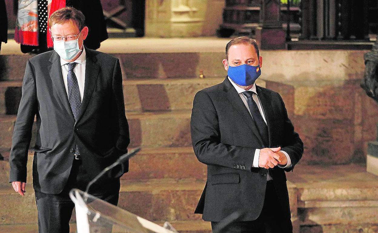 El presidente de la Generalitat, Ximo Puig, y el ministro José Luis Ábalos, este miércoles, en Valencia. 