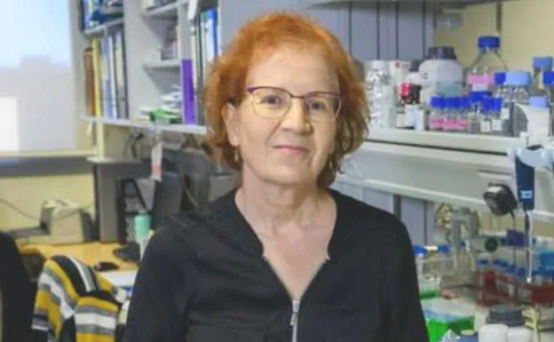 La viróloga Margarita de Val: «Estas vacunas contra la Covid no me convencen nada»