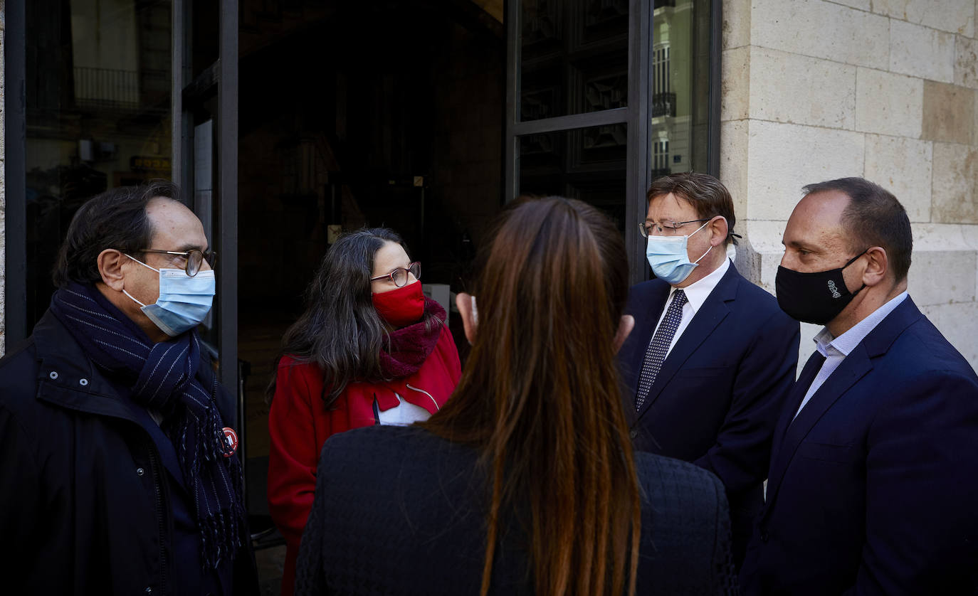 Fotos: Concentración en Valencia por el Día Internacional de la Eliminación de la Violencia contra la Mujer 2020