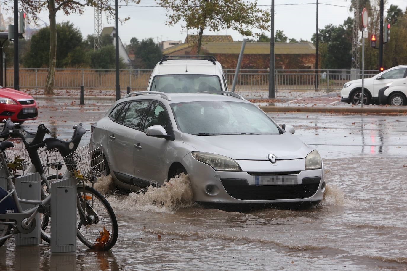 Fuerte tromba de agua en la ciudad de Valencia.