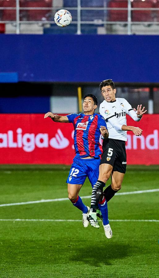 Fotos: Las mejores imáganes del Eibar-Valencia