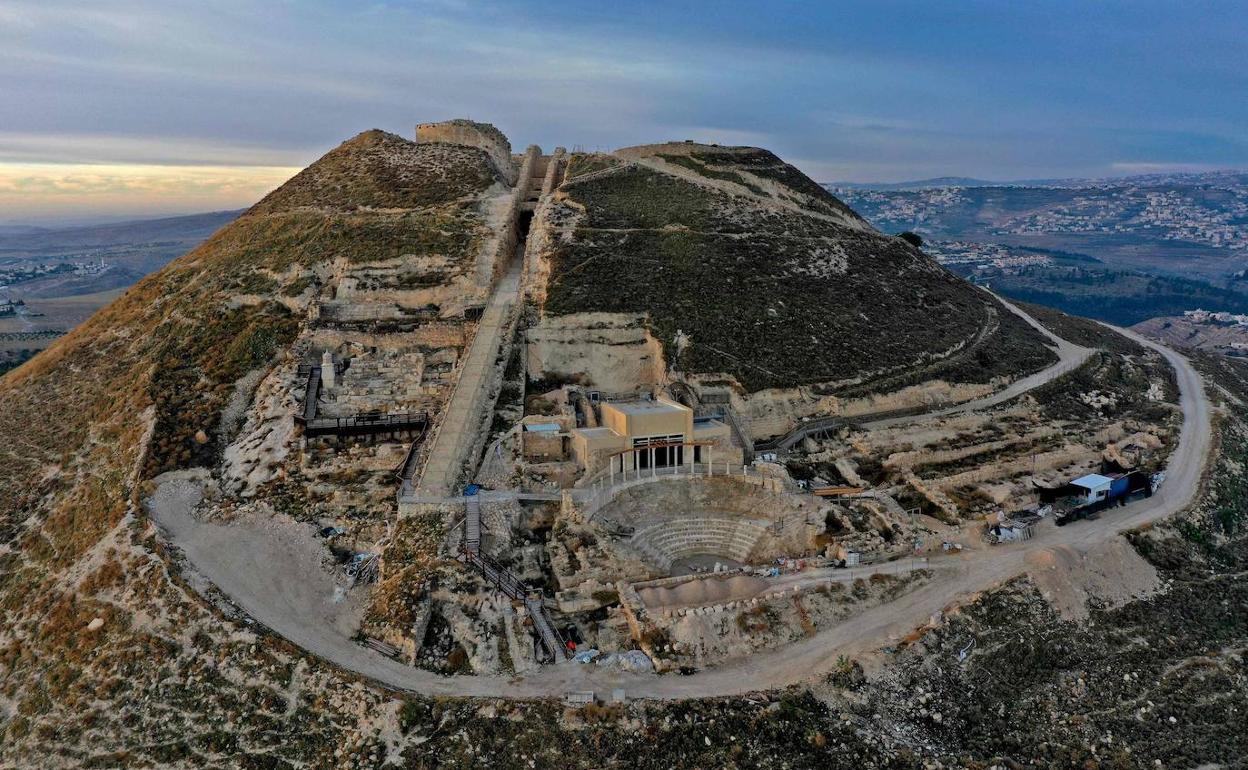 Vista aérea de Herodión, entre Jerusalén y Belén.