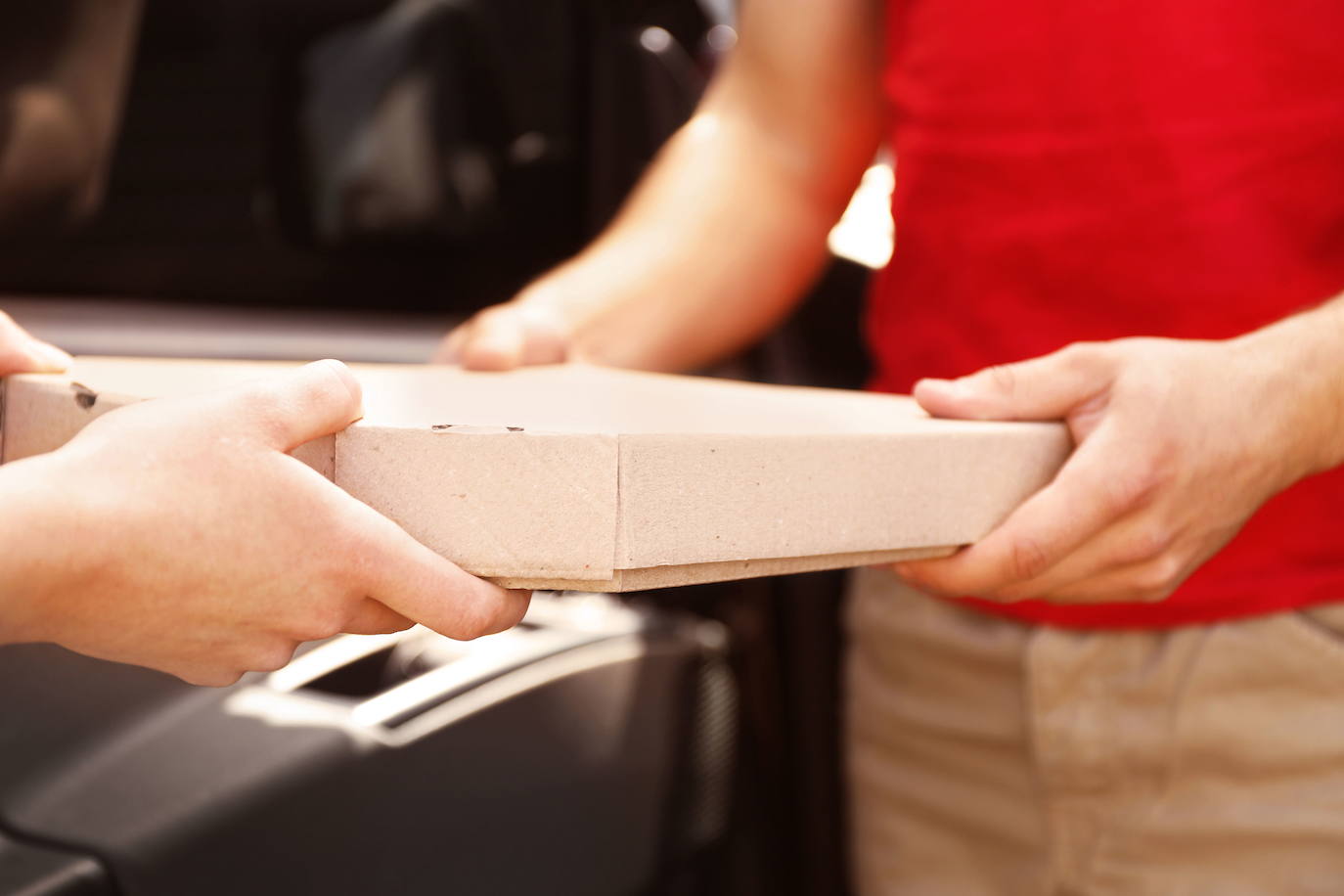 Termina la pesadilla para un hombre que llevaba nueve años recibiendo pizzas que no había pedido