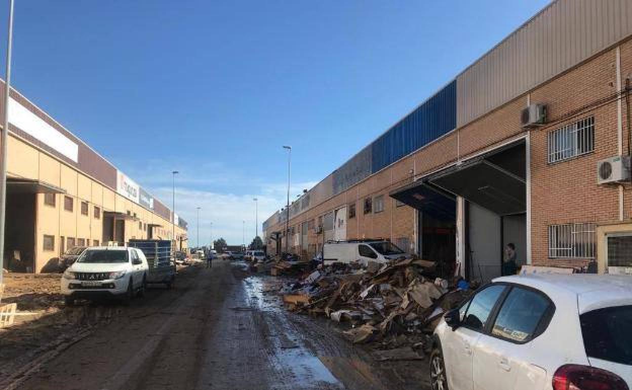 El estado en el que quedó el polígono Vereda Sur, tras las inundaciones. 