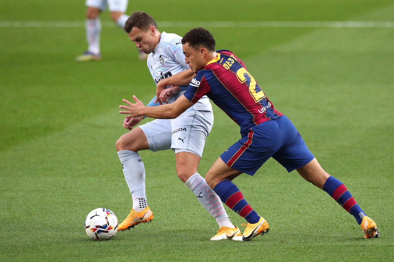 Las mejores imágenes del partido de liga FC Barcelona - Valencia CF (19/12/2020). 