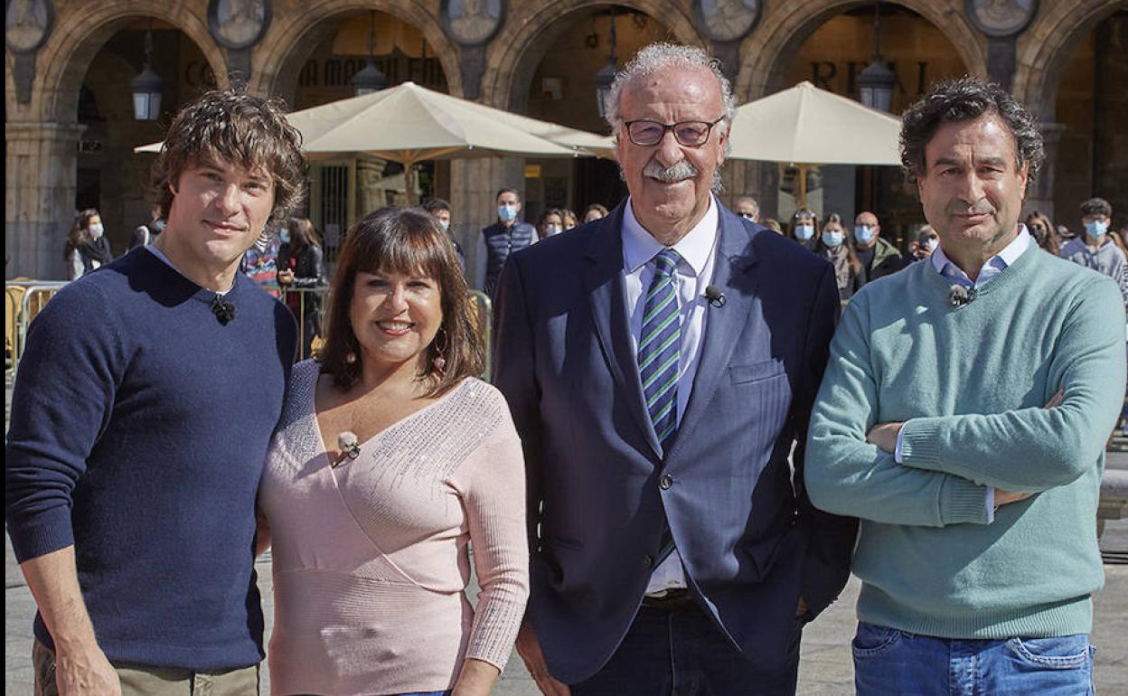 Cruz, Loles León, Del Bosque y Pepe Rodríguez, en Salamanca