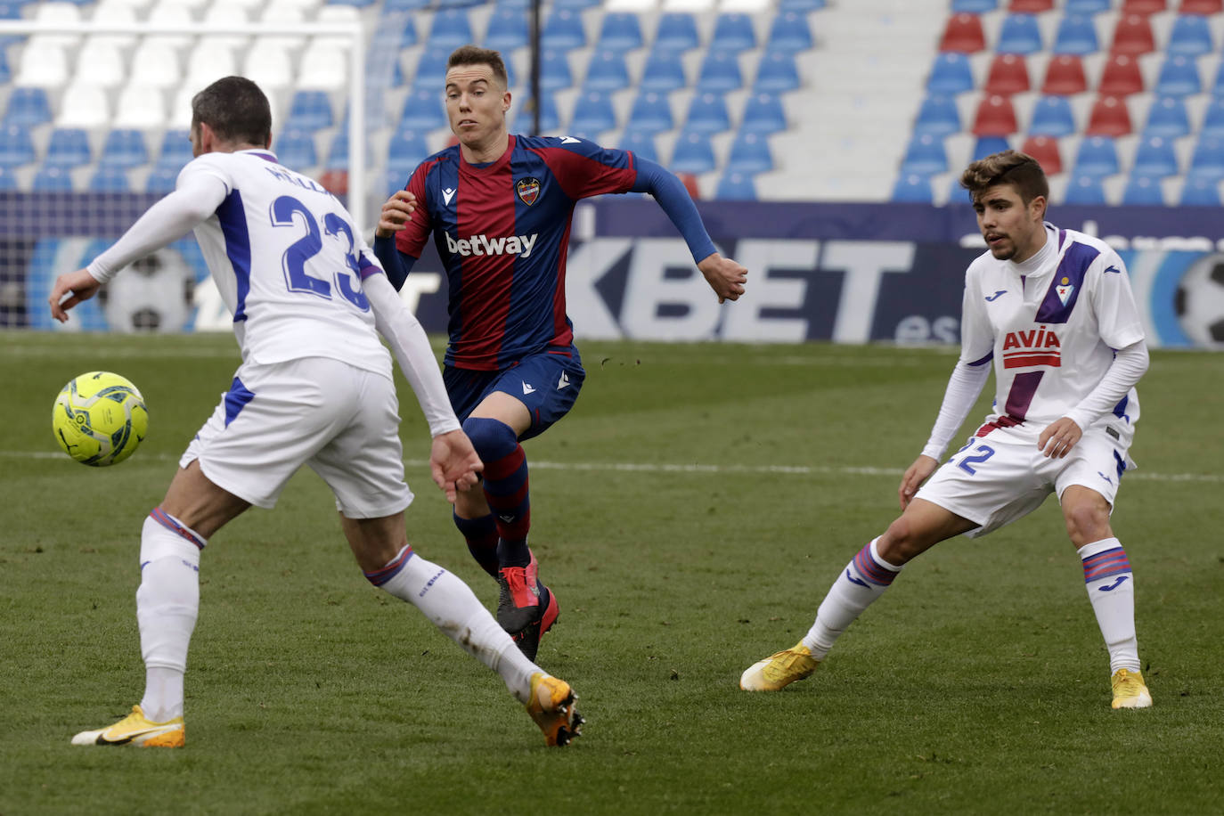 Fotos: Las mejores imágenes del Levante UD-Sd Eibar