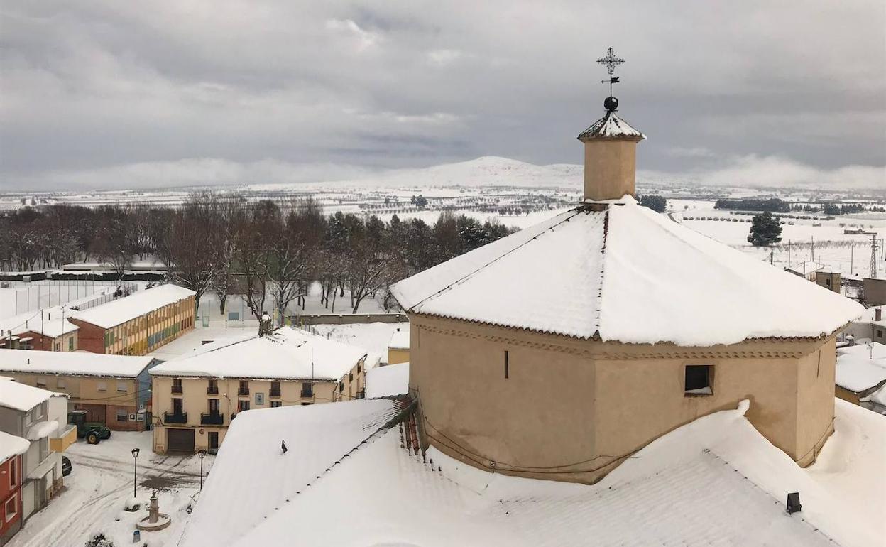 'Filomena' ha traído las primeras nevadas del año a la Comunitat.