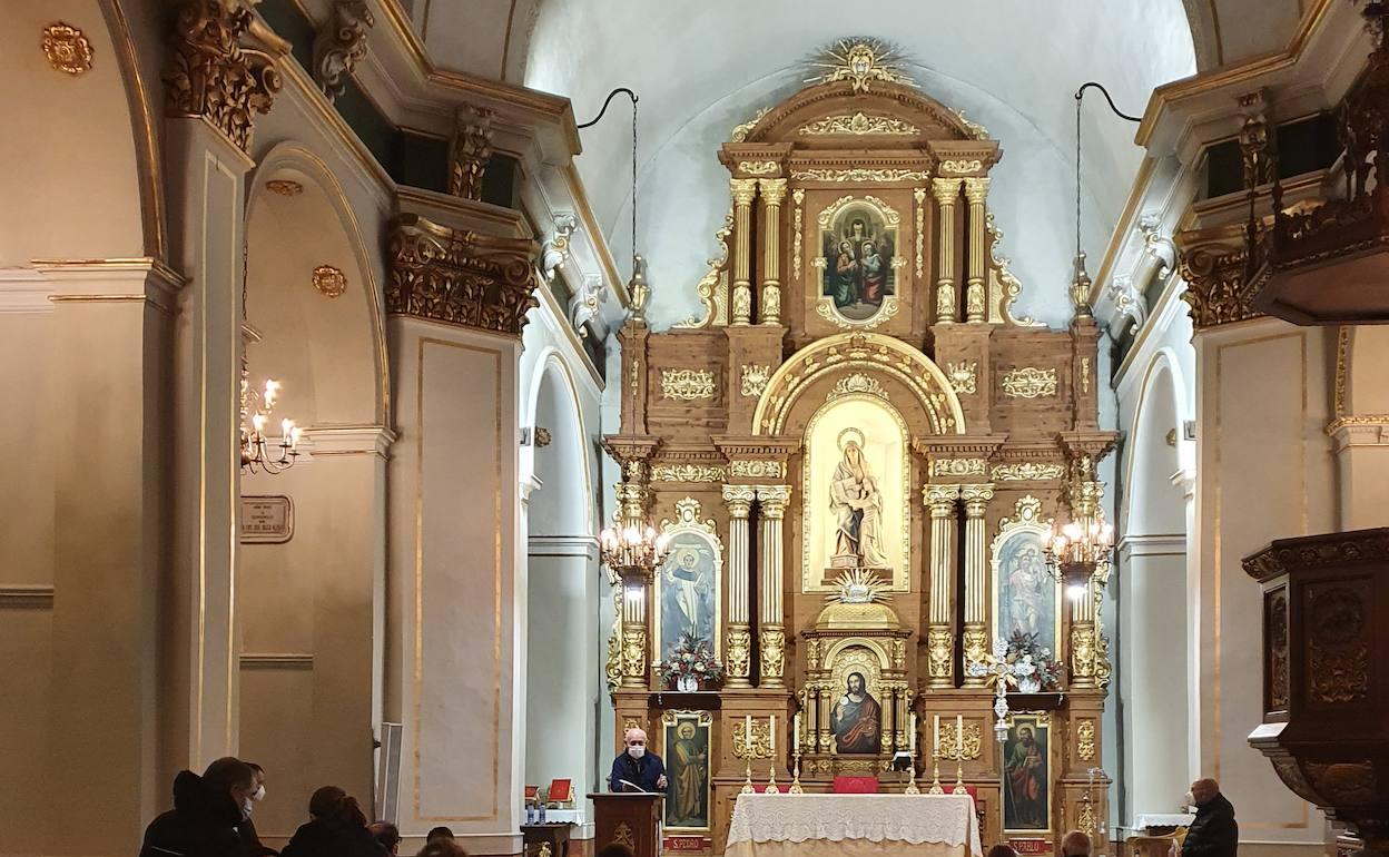 La iglesia de Ondara, donde se presentó el libro y donde hay obras de los pintores. 