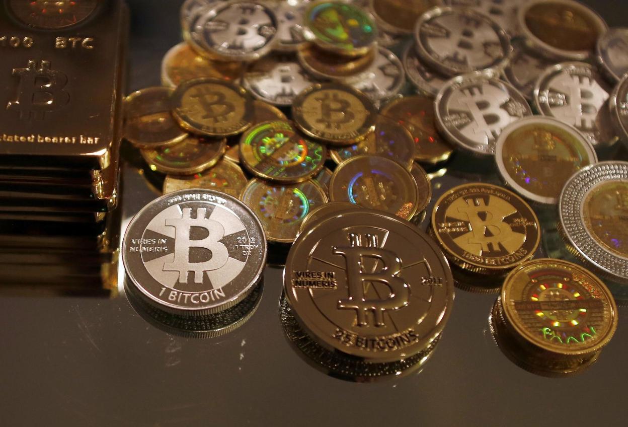 El bitcoin, la criptomoneda que vale cerca de 28.000 euros. Reuters