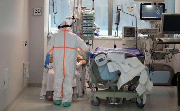 UCI del Hospital La Fe de Valencia durante la pandemia del coronavirus