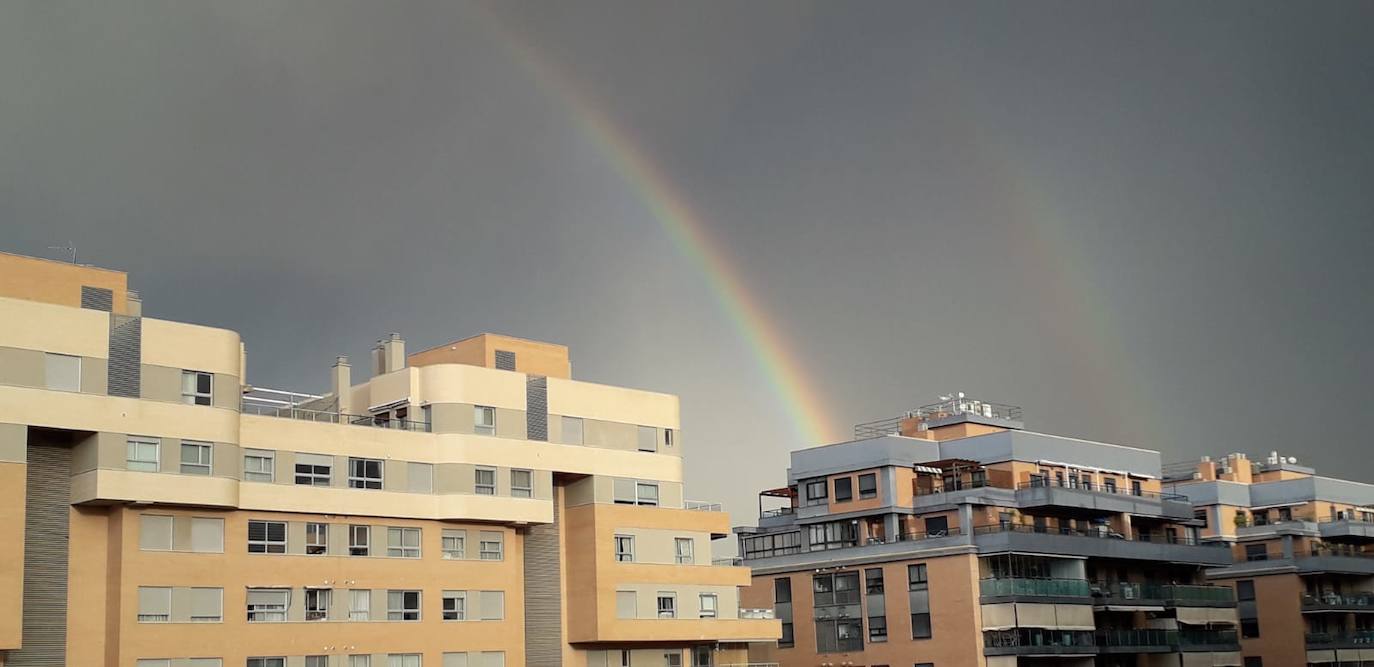 Fotos: &#039;Hortensia&#039; obliga a cerrar parques, jardines y cementerios y provoca incidentes debido a las fuertes rachas de viento