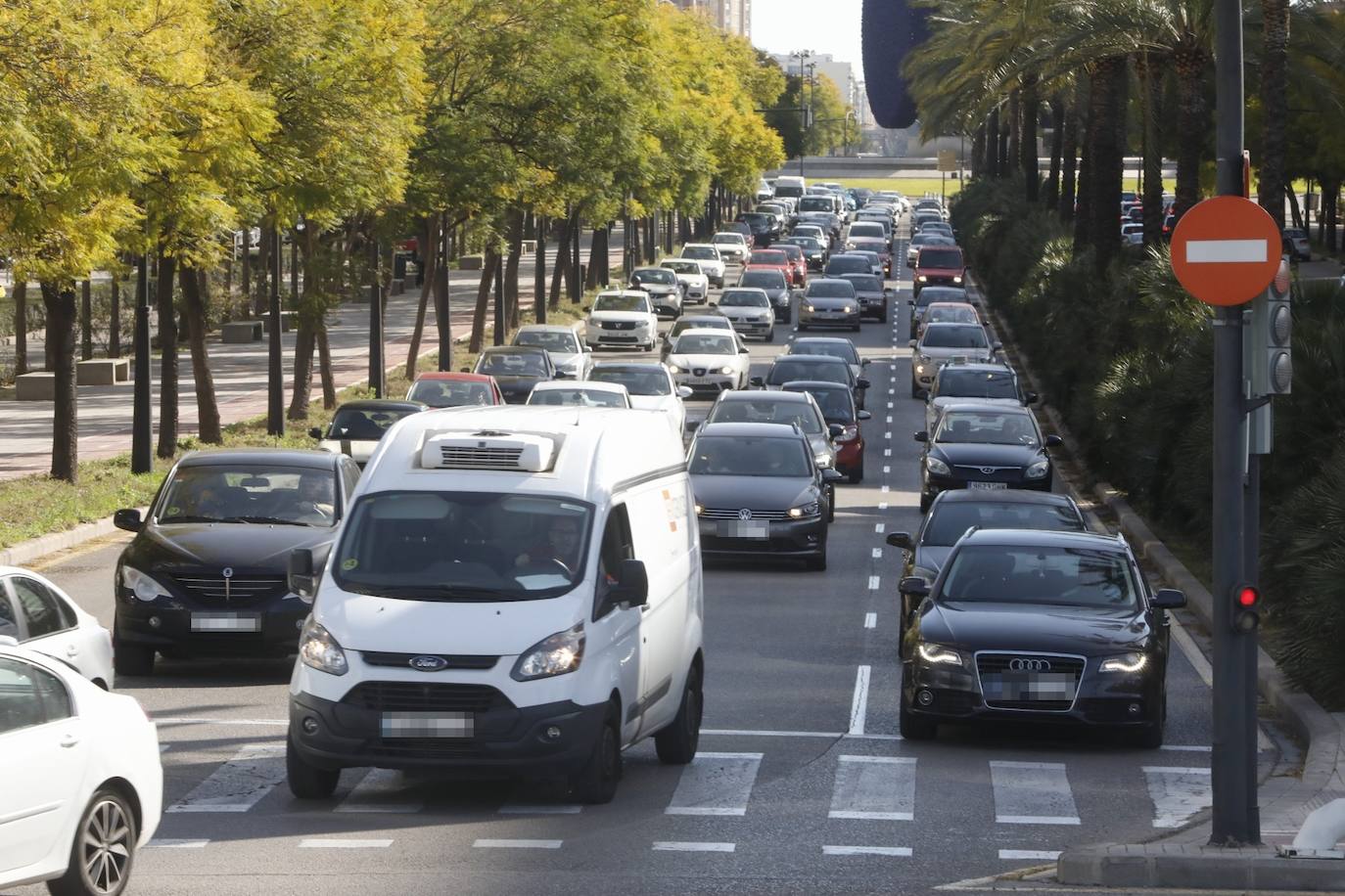 Fotos: Atascos en Valencia antes del cierre perimetral de la ciudad