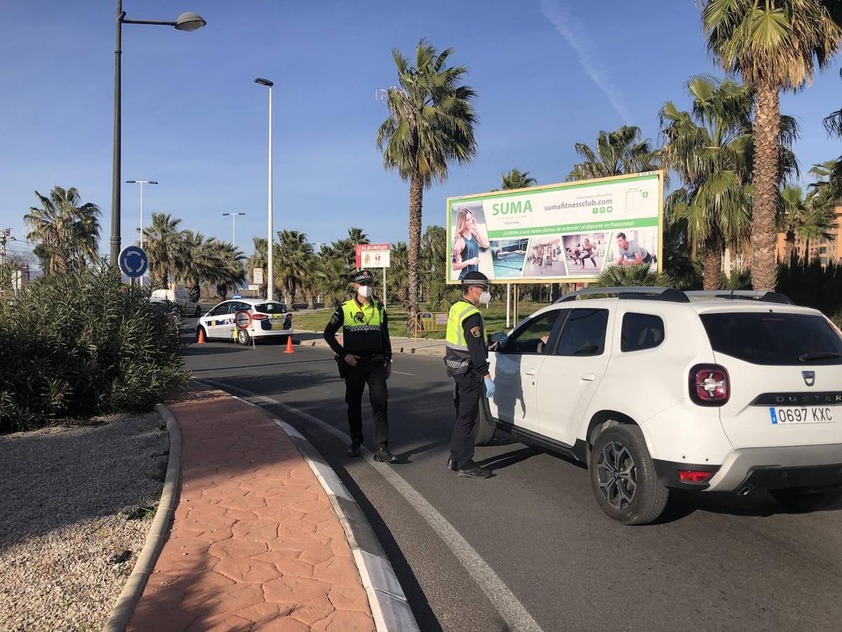 Fotos: Atascos en Valencia antes del cierre perimetral de la ciudad