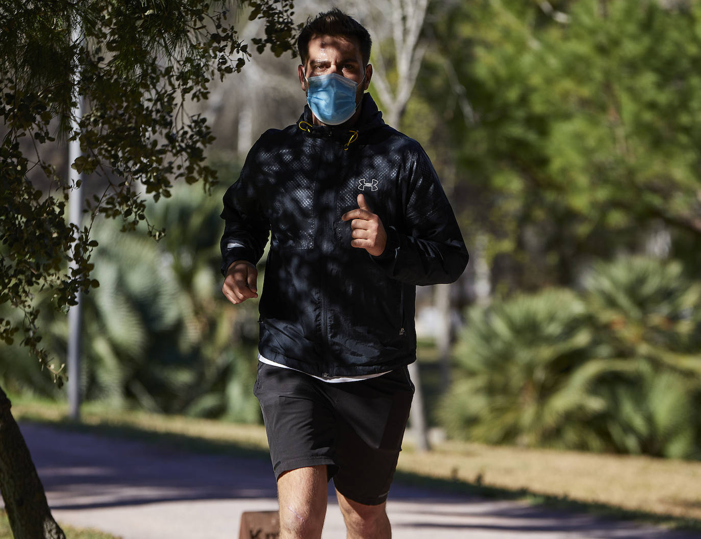 El deporte, con mascarillas en Valencia