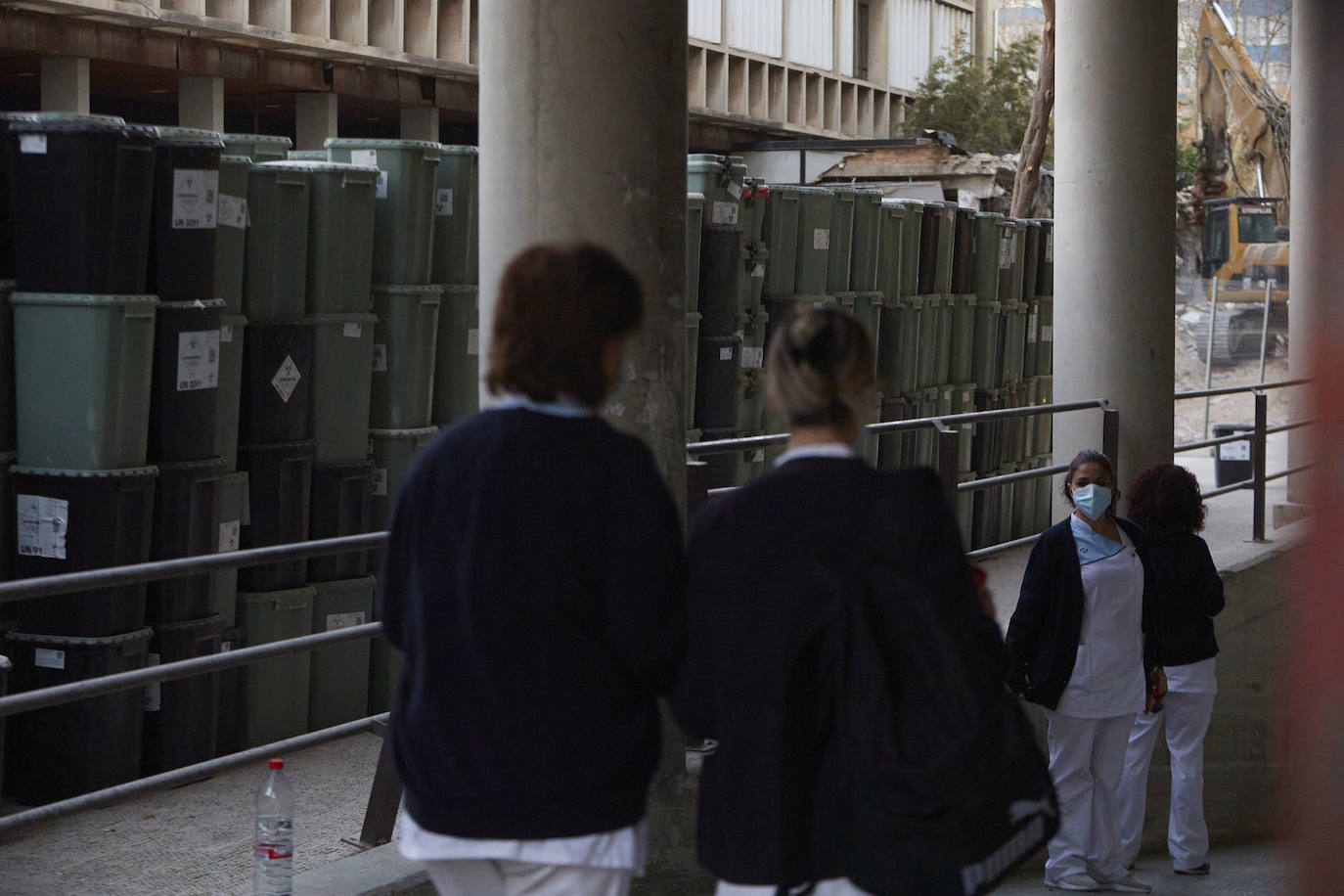 Fotos: Los residuos infecciosos desbordan los hospitales valencianos