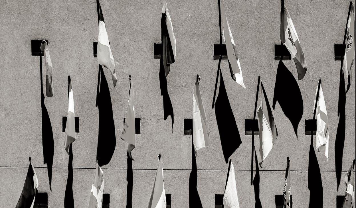 ¿Un país sin bandera?