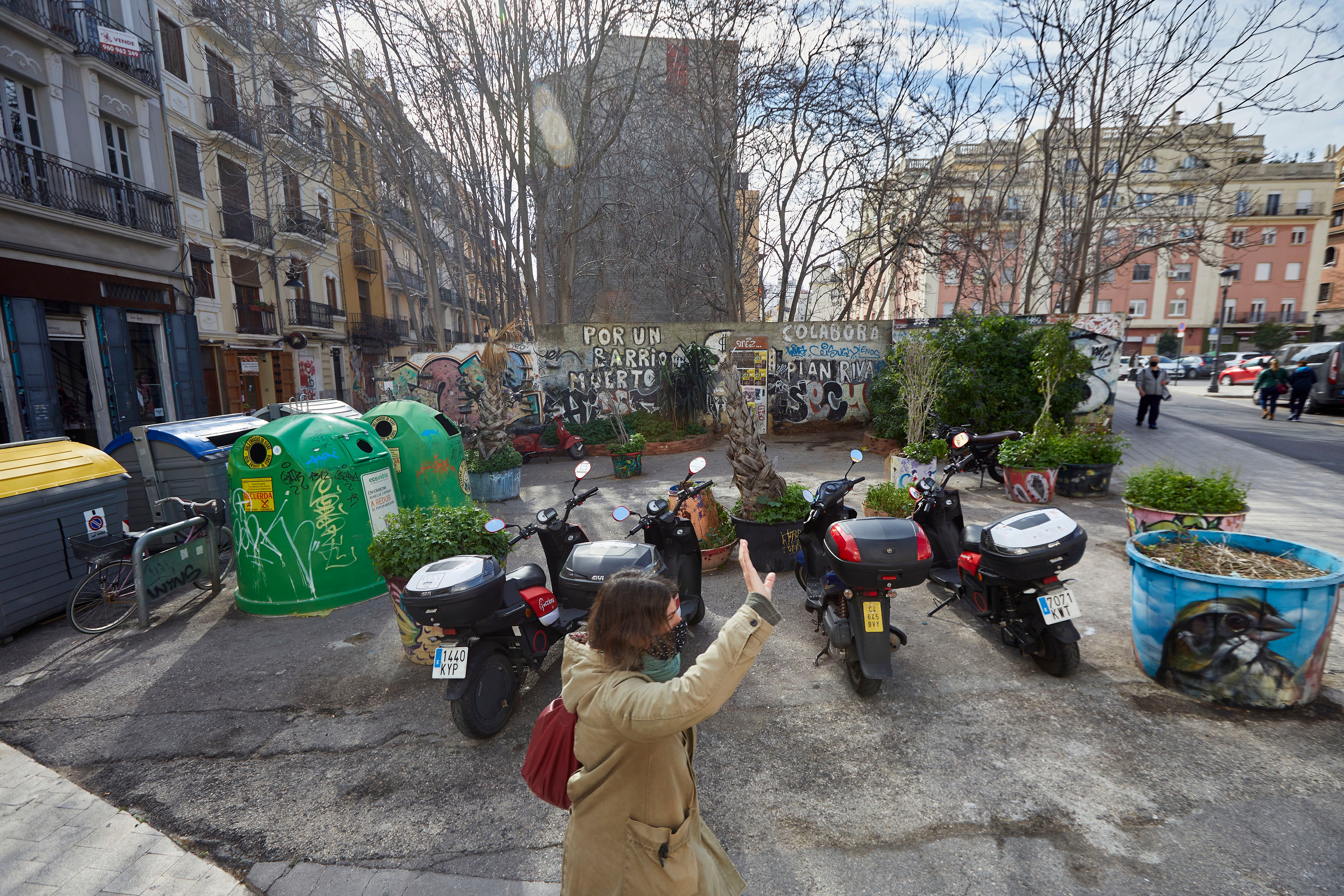 Solares en Ciutat Vella. 