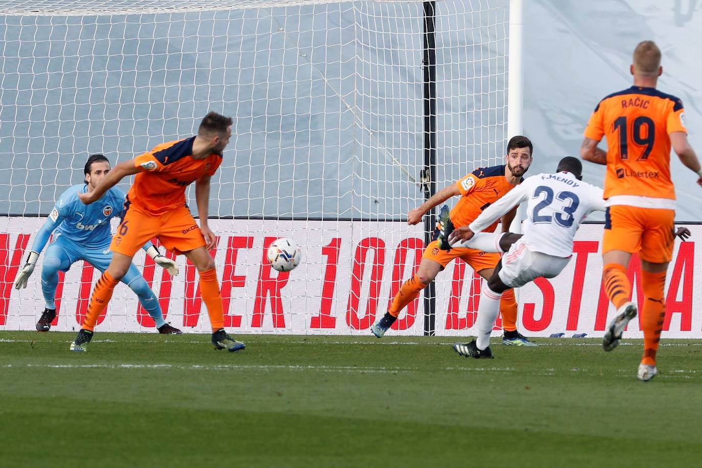 Fotos: El Real Madrid - Valencia CF, en imágenes