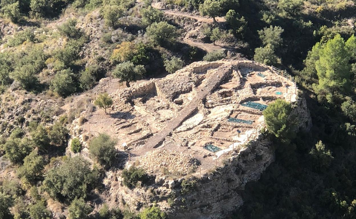 L'Altet de Palau, el yacimiento de la Edad de Bronce en la Font de la Figuera. 