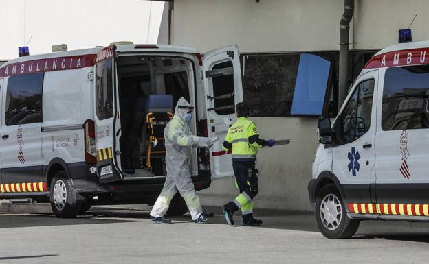 La Comunitat suma uno de cada cuatro muertos pese a bajar la incidencia