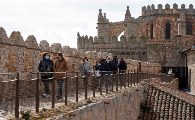 Descubre el pueblo más popular de cada provincia de España